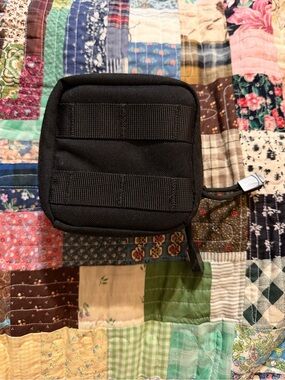 Compact Black Tactical Pouch - Unbranded